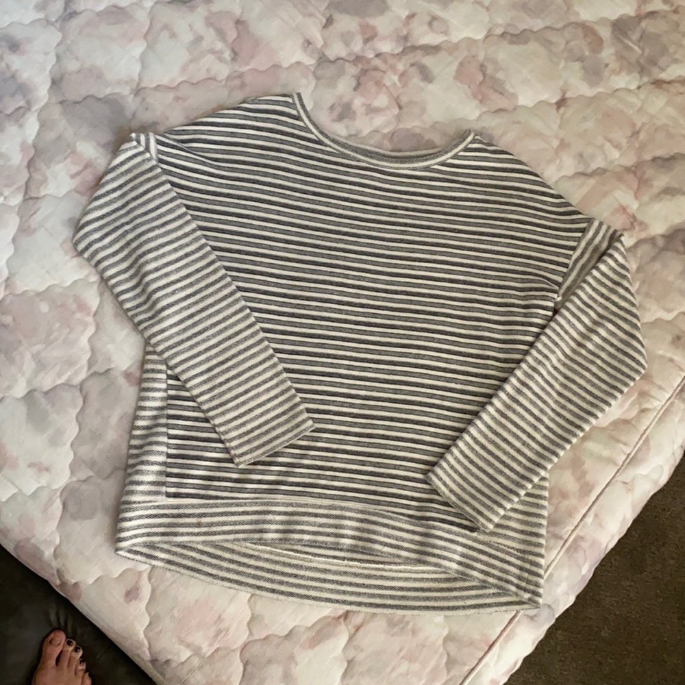 Lori & grey sweater